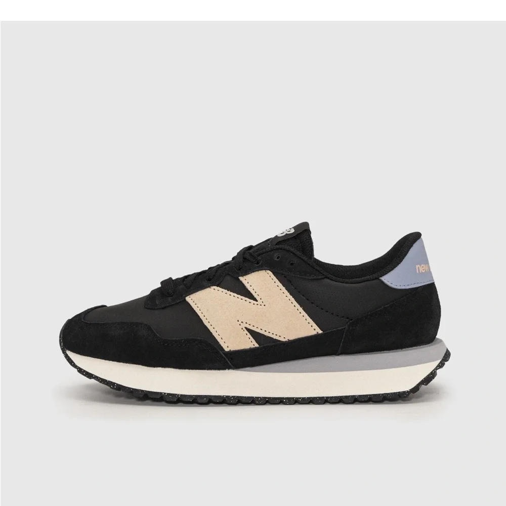 New Balance 237 Sneakers - Picture 2 of 13
